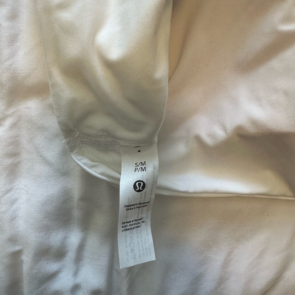 White racer back Lululemon top - Picture 2 of 2